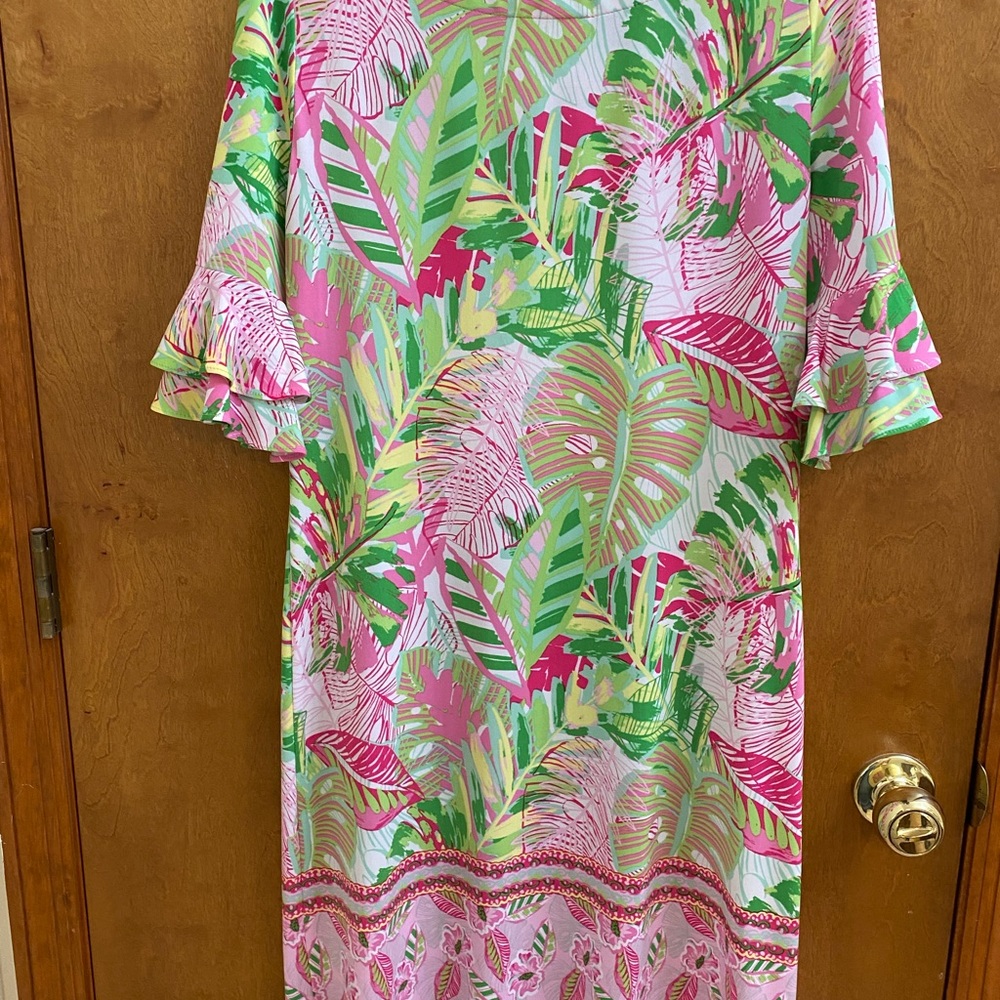 Cappagallo dress. Size medium. Length at knee. Printed fabric. Exc. cond. - Picture 3 of 5